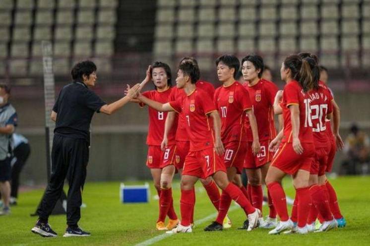 国际女足比赛中个个都是亮点，精彩纷呈让人过目难忘的简单介绍