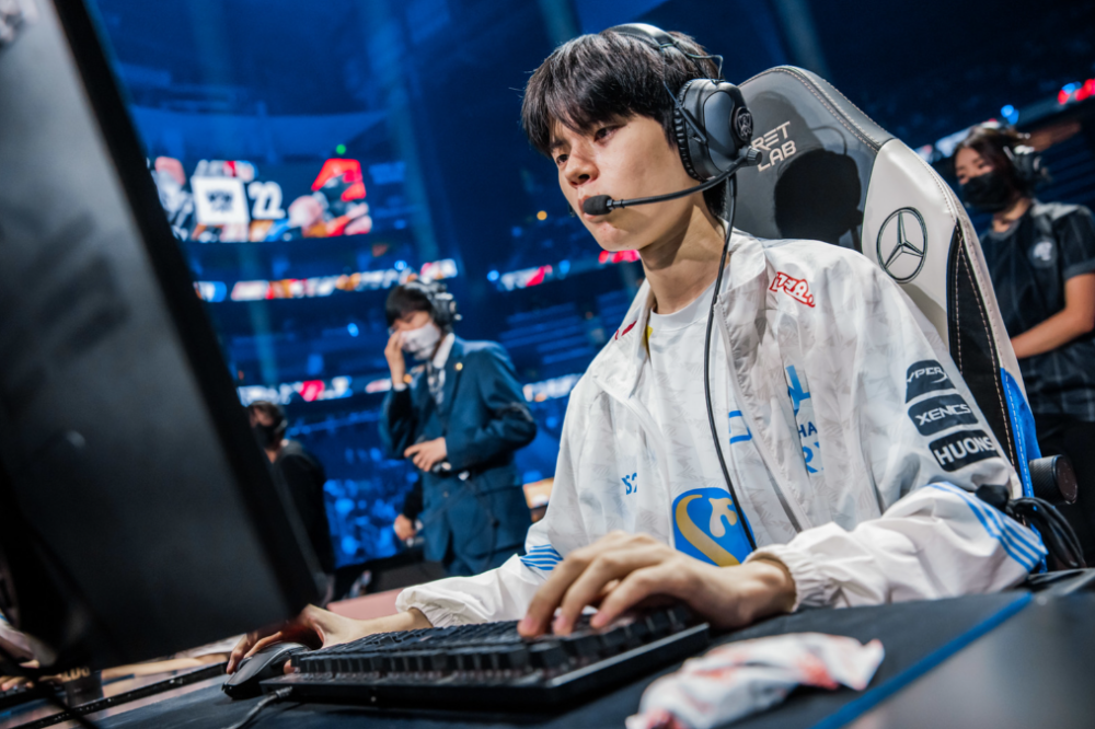 100T绝杀DRX，Deft操刀奇招英雄翻盘成都决赛之夜3:2（巴黎）