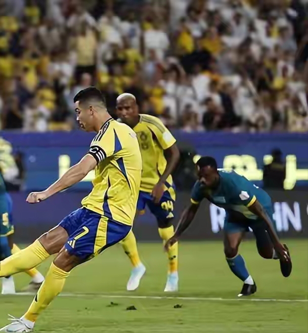 关于意大利绝地反击日本,C罗统治全场的信息 关于意大利绝地反击日本,C罗统治全场的信息