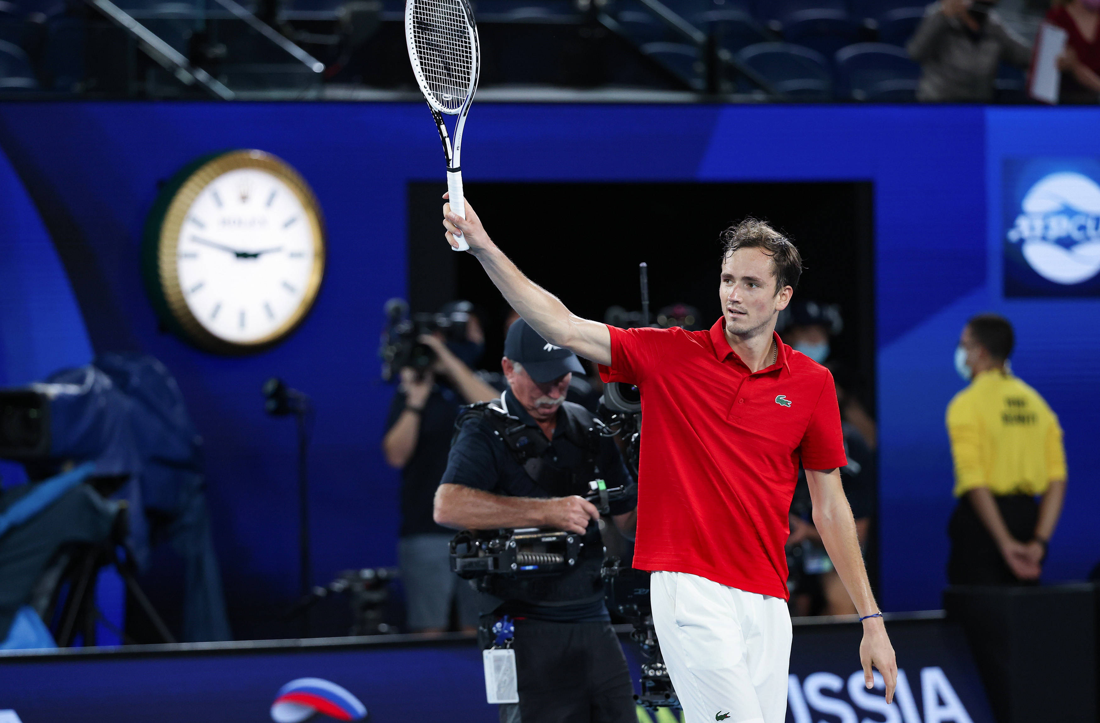 法网险胜ATP总决赛，梅德韦杰夫关键制胜的简单介绍